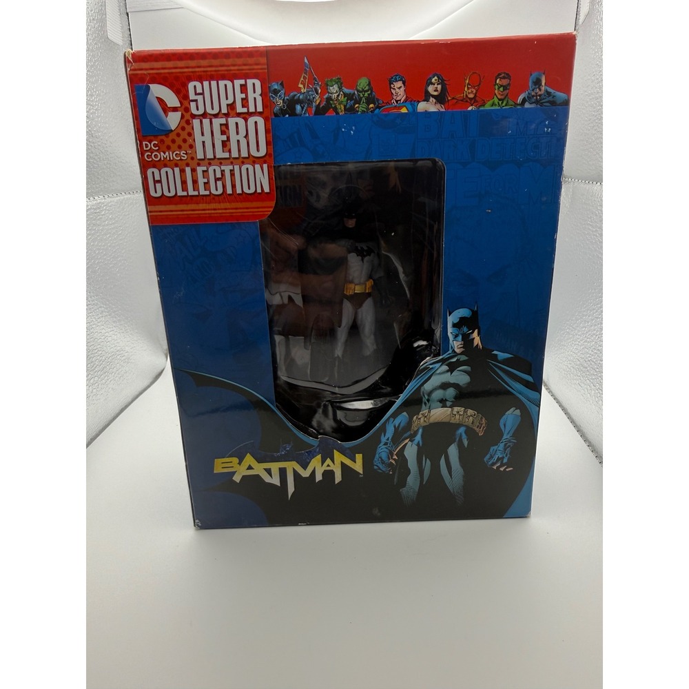 Eaglemoss DC Comics Super Hero Collection Batman 1:21 Scale Figurine w/ Booklet